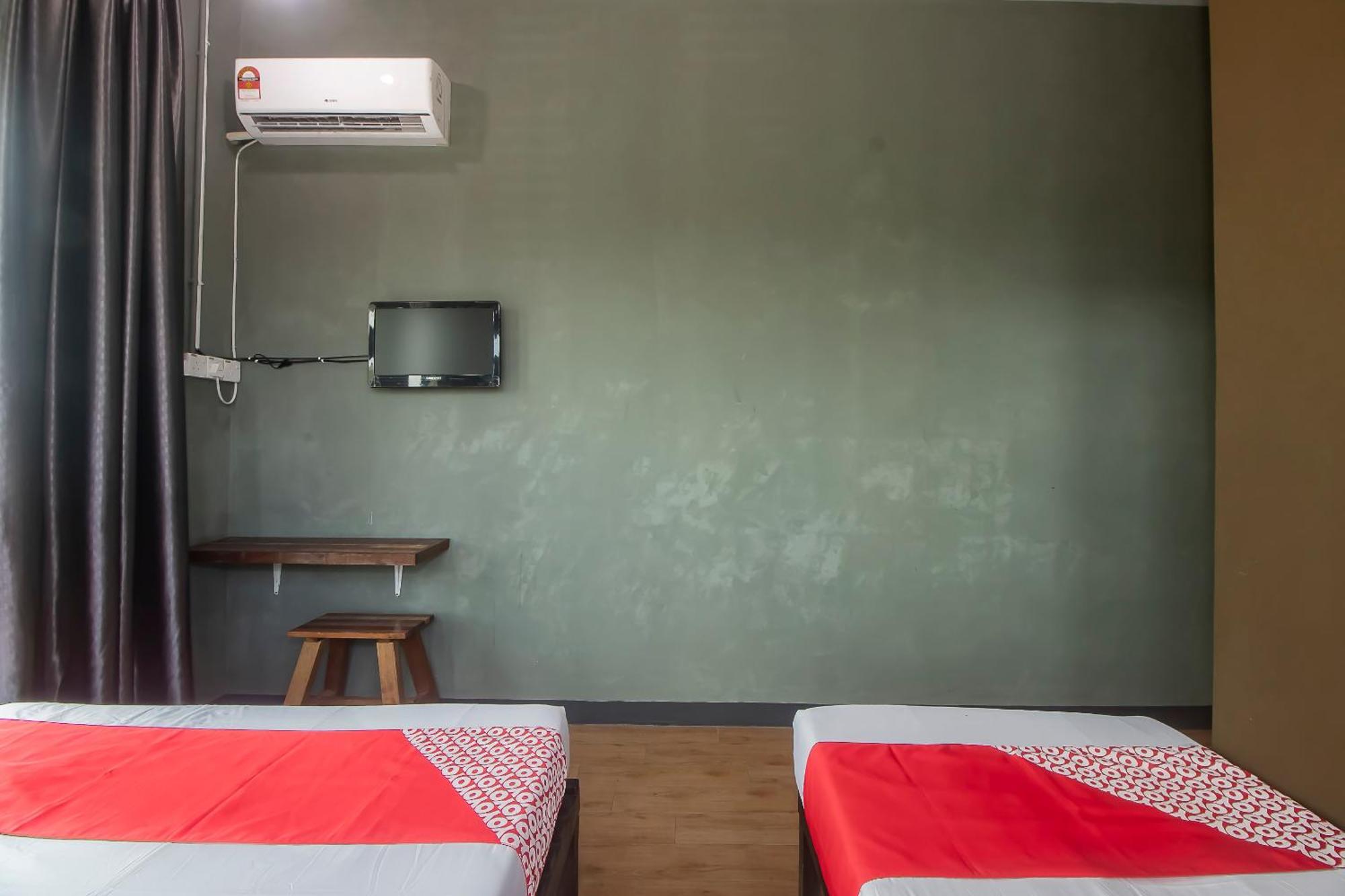 Oyo 90094 Hi Inn 3 Sibu Ngoại thất bức ảnh